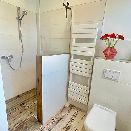 Διαμέρισμα Gustava 30 *